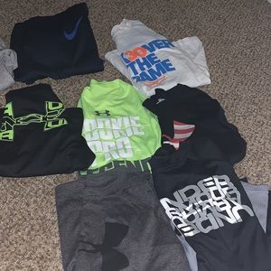 Boys size small clothing